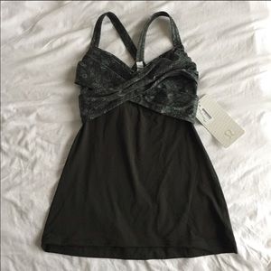 Lululemon Tank —NWOT